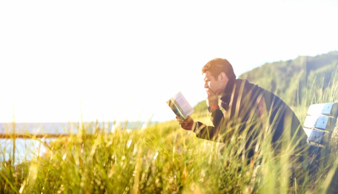 Professionnel développant ses compétences interculturelles